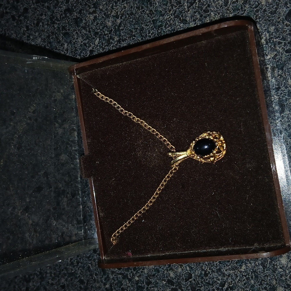 Victorian Faux Onyx Necklace Black Stone Filigree Pendant Vtg 7" - Swanky Barn